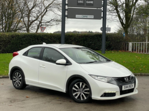 2013 Honda Civic 1.6 I-Dtec Ex Euro 5 (s/s) 5dr in White — image 2