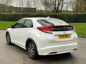 2013 Honda Civic 1.6 I-Dtec Ex Euro 5 (s/s) 5dr in White — image 6