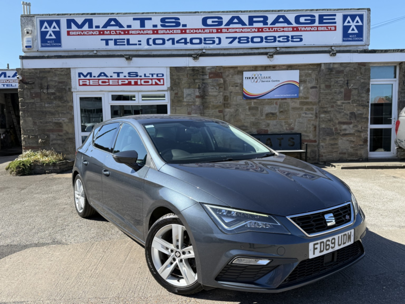 2020 SEAT Leon 1.5 Tsi Evo Fr in Grey — image 1