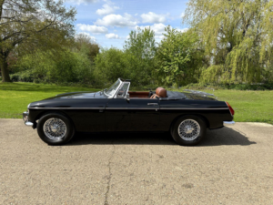 1973 MG Mgb B Roadster in Black — image 2