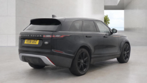 2018 Land Rover Range Rover Velar 2.0 D180 R-Dynamic Se Auto 4WD Euro 6 (s/s) 5dr in Black — image 3