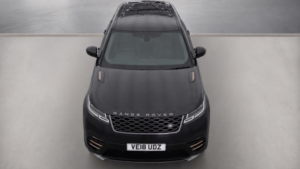 2018 Land Rover Range Rover Velar 2.0 D180 R-Dynamic Se Auto 4WD Euro 6 (s/s) 5dr in Black — image 5