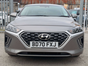 2020 Hyundai Ioniq 1.6 Ioniq Premium Se Fhev Semi-Auto 5dr in Grey — image 2