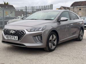 2020 Hyundai Ioniq 1.6 Ioniq Premium Se Fhev Semi-Auto 5dr in Grey — image 3