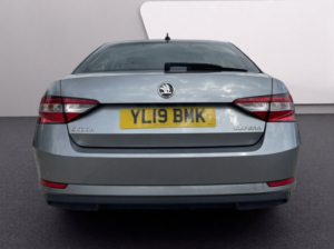 2019 Skoda Superb 2.0 Tdi S Hatchback Diesel Manual Euro 6 in Grey — image 5