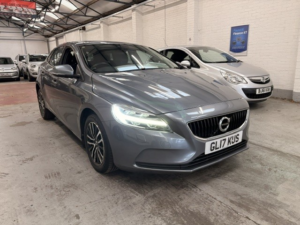 2017 Volvo V40