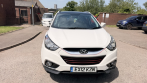 2012 Hyundai Ix35 2.0 Crdi Premium in White — image 3