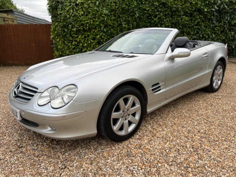 2003 Mercedes-Benz Sl Class 3.7 Sl350 in Silver — image 1