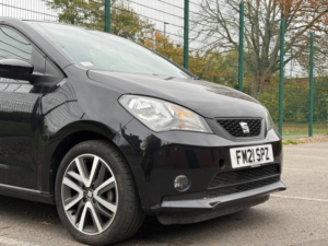 2021 SEAT Mii 36.8kwh Auto 5dr in Black — image 2