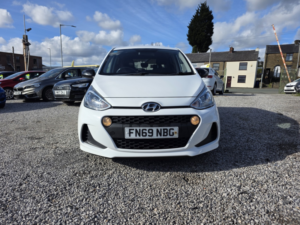2019 Hyundai I10 1.0 I10 Play 1.0 My20 in White — image 2