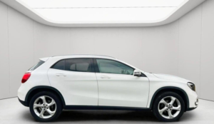 2018 Mercedes-Benz Gla 2.1 Gla200d Sport (executive) 7g-Dct Euro 6 (s/s) 5dr in White — image 6
