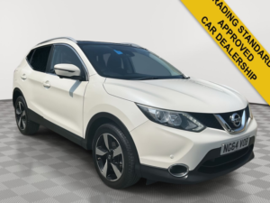 2015 Nissan Qashqai 1.5 Dci N-Tec+ SUV 5dr Diesel Manual 2WD Euro 5 (s/s) (110 Ps) in White — image 2
