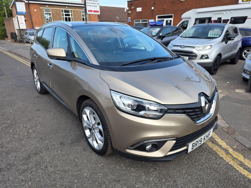 2019 Renault Grand Scenic 1.3 Tce Iconic Euro 6 (s/s) 5dr in Beige — image 1