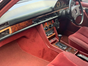 1990 Mercedes-Benz 560 5.5 Sel 4dr in Black — image 6