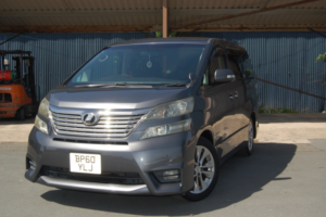 2010 Toyota Vellfire 2.4 Platinum Selection 7 Seats in Grey — image 3