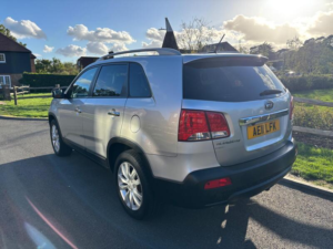 2011 Kia Sorento 2.2 Crdi Kx-3 Auto AWD Euro 5 5dr (snav) in Silver — image 5