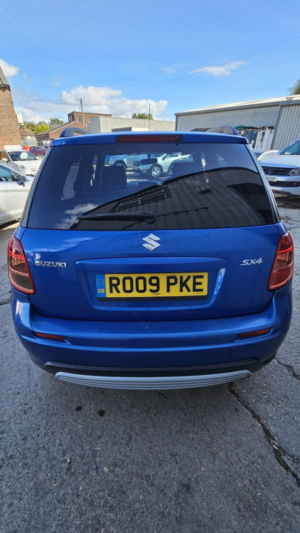 2009 Suzuki Sx4 1.6 Ddis Euro 4 5dr in Blue — image 5