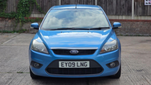 2009 Ford Focus 1.8 Zetec 5dr in Blue — image 3