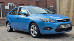 2009 Ford Focus 1.8 Zetec 5dr in Blue — image 4