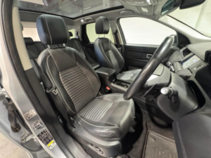 2017 Land Rover Discovery Sport 2.0 Td4 Hse Dynamic Lux Auto 4WD Euro 6 (s/s) 5dr in Silver — image 3