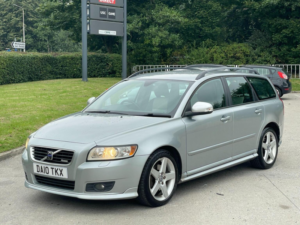 2010 Volvo V50 2.0d R-Design Euro 4 5dr in Silver — image 3