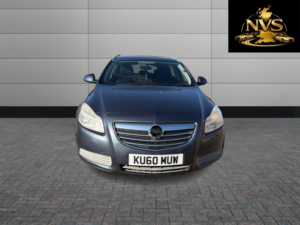 2010 Vauxhall Insignia 2.0 Cdti Exclusiv in Blue — image 2