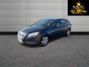 2010 Vauxhall Insignia 2.0 Cdti Exclusiv in Blue — image 3