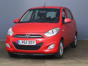 2012 Hyundai I10 1.2 Active Auto Euro 5 5dr in Red — image 2