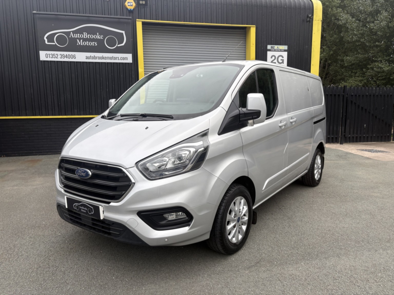 2019 Ford Transit Custom 2.0 280 Ecoblue Limited in Silver — image 1