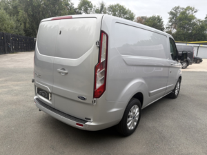 2019 Ford Transit Custom 2.0 280 Ecoblue Limited in Silver — image 4