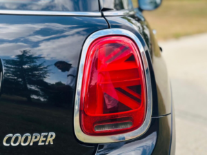2018 MINI Hatch 1.5 Cooper Euro 6 (s/s) 3dr in Black — image 6