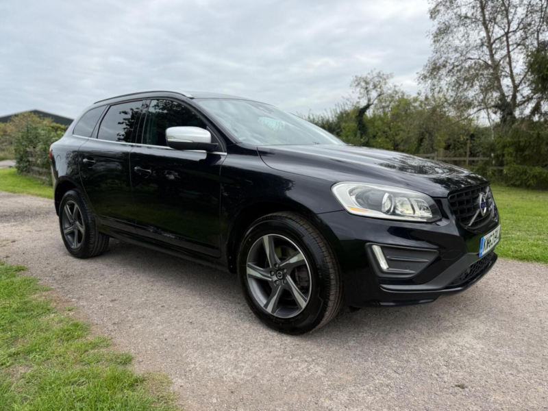 2014 Volvo Xc60 2.4 D5 R-Design Lux Nav Geartronic AWD Euro 5 5dr in Black — image 1