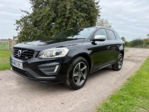 2014 Volvo Xc60 2.4 D5 R-Design Lux Nav Geartronic AWD Euro 5 5dr in Black — image 3
