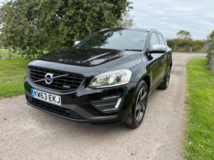 2014 Volvo Xc60 2.4 D5 R-Design Lux Nav Geartronic AWD Euro 5 5dr in Black — image 6