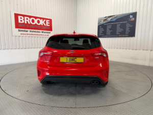 2019 Ford Focus 1.0t Ecoboost St-Line Euro 6 (s/s) 5dr in Red — image 6