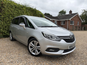 2017 Vauxhall Zafira Tourer 1.4 I Turbo Sri in Silver — image 2