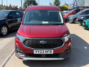 2023 Ford Grand Tourneo Connect 2.0 Ecoblue Active Dct Euro 6 (s/s) 5dr in Red — image 3