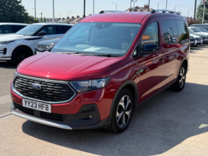 2023 Ford Grand Tourneo Connect 2.0 Ecoblue Active Dct Euro 6 (s/s) 5dr in Red — image 5