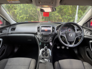 2014 Vauxhall Insignia 2.0 Cdti Ecoflex Sri Nav in Red — image 3