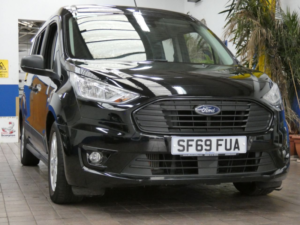 2019 Ford Grand Tourneo Connect 1.5 Ecoblue Zetec MPV 5dr Diesel Manual Euro 6 (s/s) (100 Ps) in Black — image 6