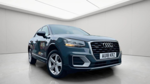 2018 Audi Q2 2.0 Tdi Sport S Tronic Quattro Euro 6 (s/s) 5dr in Grey — image 4