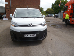 2023 Citroen Dispatch 1.5 Dispatch 1.5bhdi 100 M Enterprise Edition in White — image 3