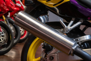 1997 Honda Cbr900rr Fireblade *low Mileage - Low Ownership* in Yellow — image 6
