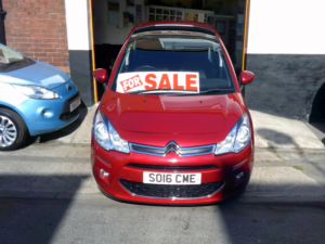 2016 Citroen C3 1.2 Puretech Platinum in Red — image 2