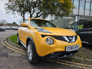 2015 Nissan Juke 1.2 Dig-T Acenta Premium Euro 6 (s/s) 5dr in Yellow — image 2