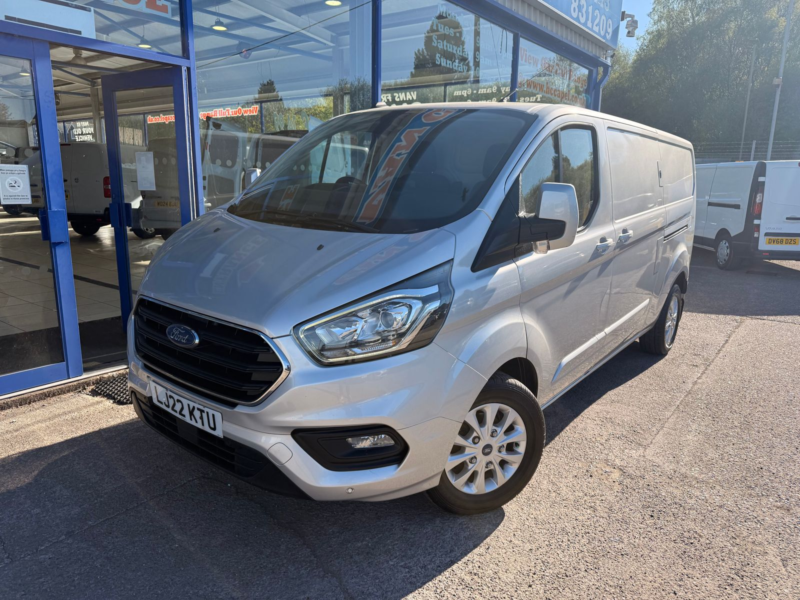 2022 Ford Transit Custom 2.0 300 Ecoblue Limited Panel Van 5dr Diesel Manual L2 H1 Euro 6 130 Ps in Silver — image 1