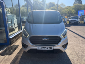 2022 Ford Transit Custom 2.0 300 Ecoblue Limited Panel Van 5dr Diesel Manual L2 H1 Euro 6 130 Ps in Silver — image 2