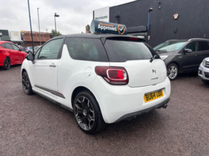 2014 Citroen Ds3 1.6 Vti Dstyle Plus Euro 5 3dr in White — image 2