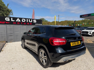 2016 Mercedes-Benz Gla 2.1 Gla200d Sport 7g-Dct Euro 6 (s/s) 5dr in Black — image 4