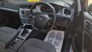 2014 Volkswagen Golf 1.4 Tsi Bluemotion Tech Match DSG Euro 5 (s/s) 5dr in Silver — image 2